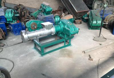 塑料子母造粒機塑料造粒機薄膜造粒機塑料排煙機喂料機圖片_高清圖_細節(jié)圖-恒大塑料機械廠 -